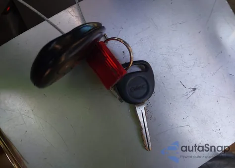 2003 GMC Yukon Xl 1500 Slt z USA, uszkodzony, nr VIN 3GKEC16T43G258692